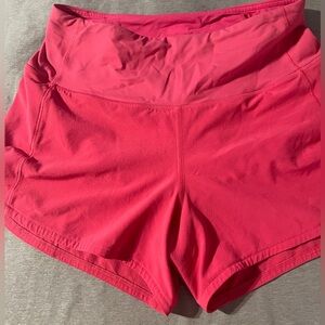Lululemon speed up size 4. 2.5 inch